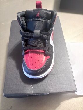 Jordan Kids High-Top Sneaker - Black/Red/White